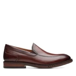Clarks Un Hugh Step Brown Leather