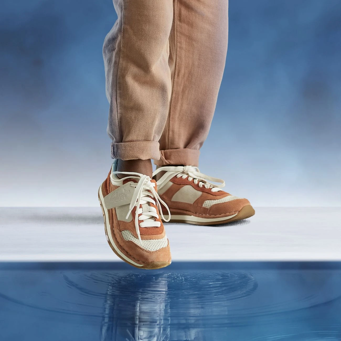 Clarks Craft Run Tor Older Sandstone Combi 5 Clarks Craft Run Tor Older Sandstone Combi - Image 3