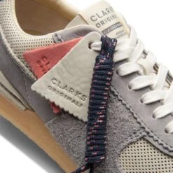 Clarks Tor Run Grey/White 17 Clarks Tor Run Grey/White -Clarks 26170028 W 8