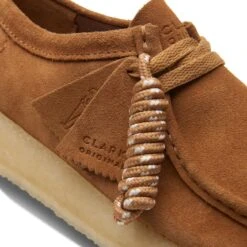Clarks 8th St Rossendale Tan Suede -Clarks 26170910 W 8