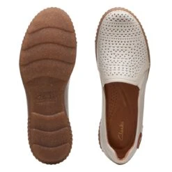 Clarks Magnolia Aster White Leather 15 Clarks Magnolia Aster White Leather -Clarks 26171002 W 7