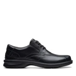Clarks Gessler Lace Black Leather